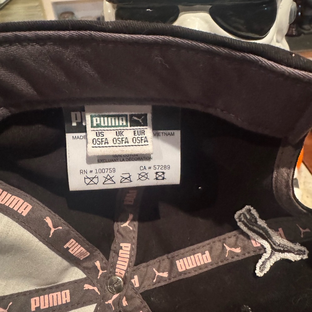 Puma Black Cap with Gray Logo❤️ - Picture 4 of 4